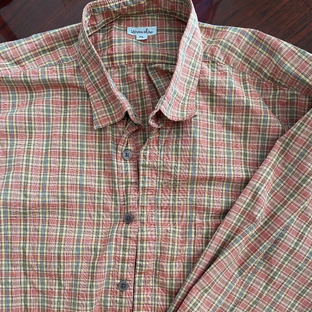 Vintage XL 100 cotton button up Casual plaid shirt mens